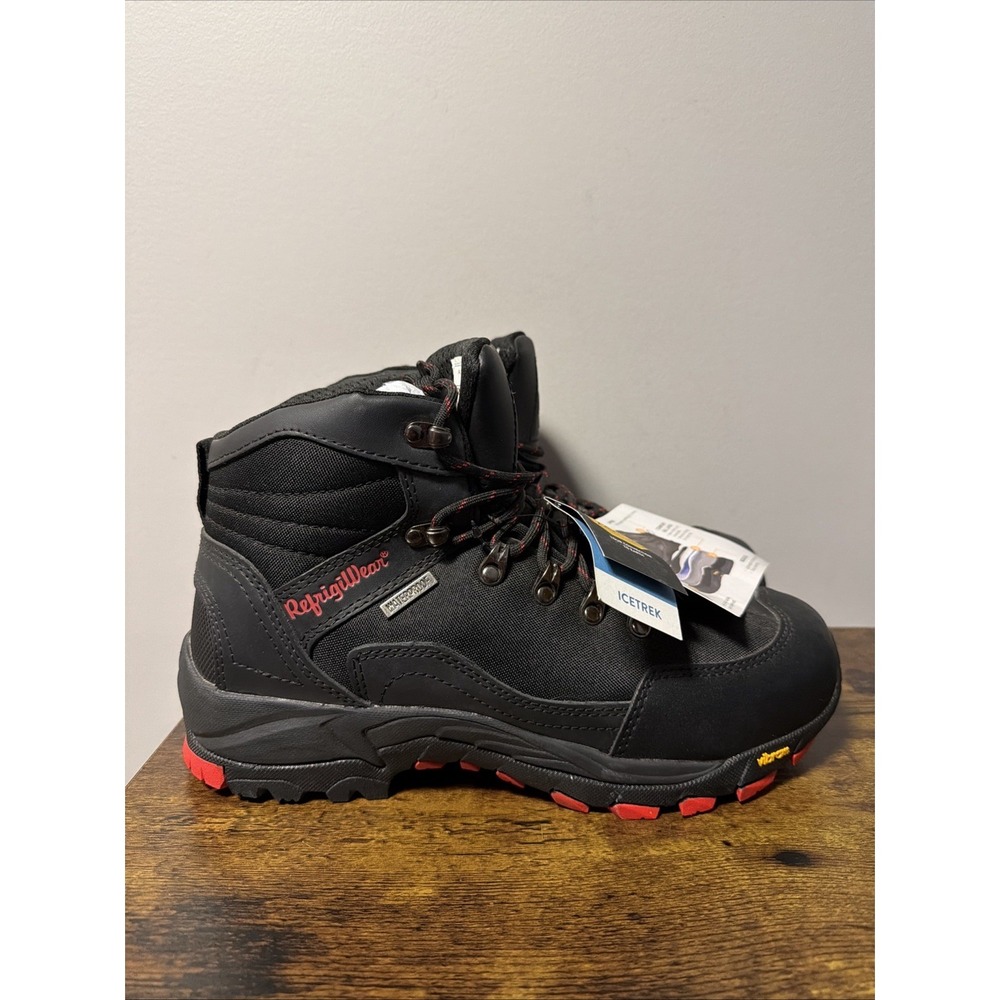 NEW RefrigiWear Black Widow COMPOSITE TOE Waterproof 1136CR Work Boots‎ Sz 9.5